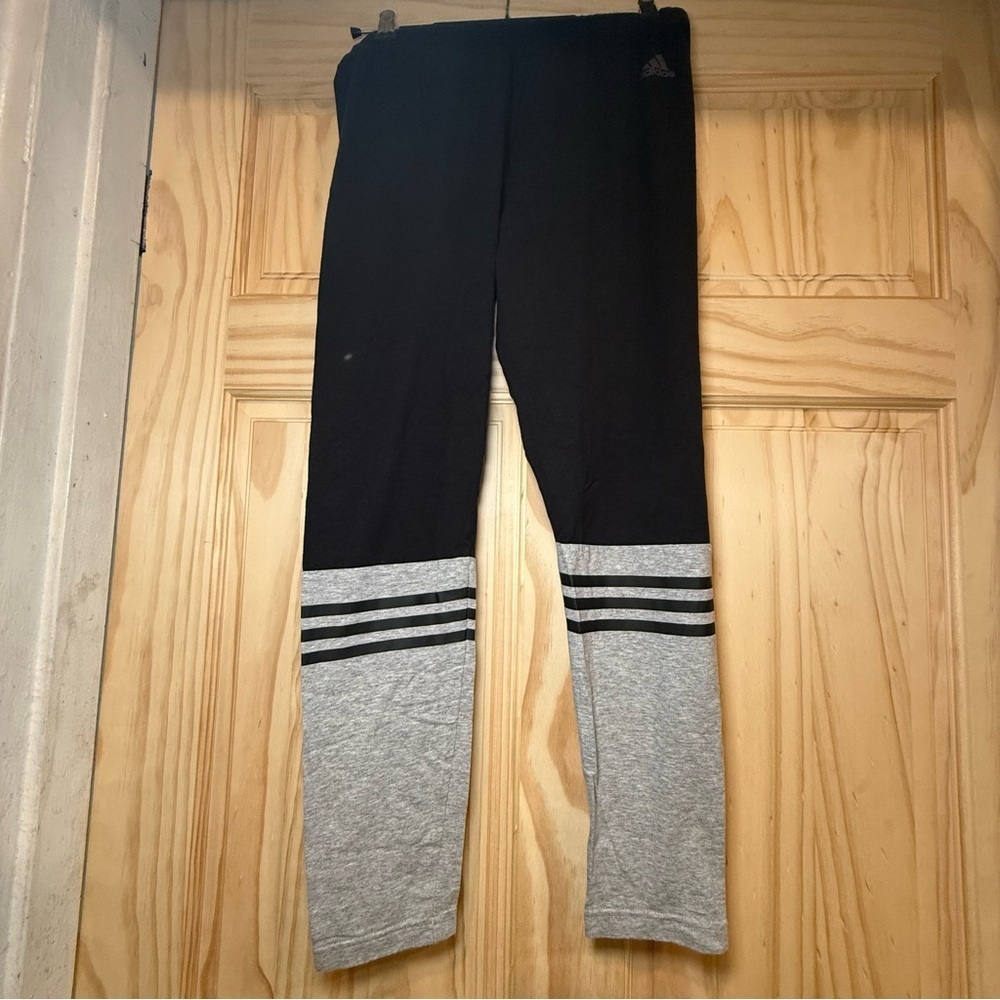 Adidas Women's Classic Black/Gray 3 Stripes Athletic Leggings Medium - Picture 2 of 5
